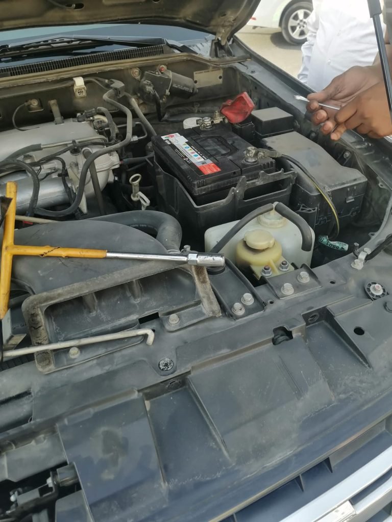 mobile car battery replacement Dubai